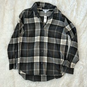 BRAND NEW Old Navy Black and White Flannel Size L